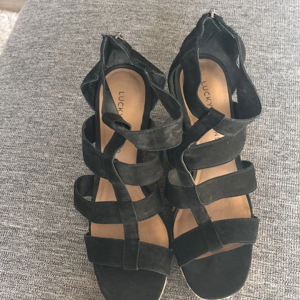 Lucky brand wedges size 9